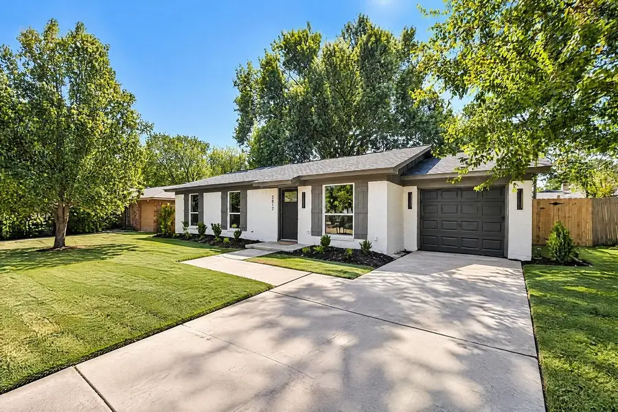 2817 Ladona Drive, Fort Worth, TX 76133 - #2