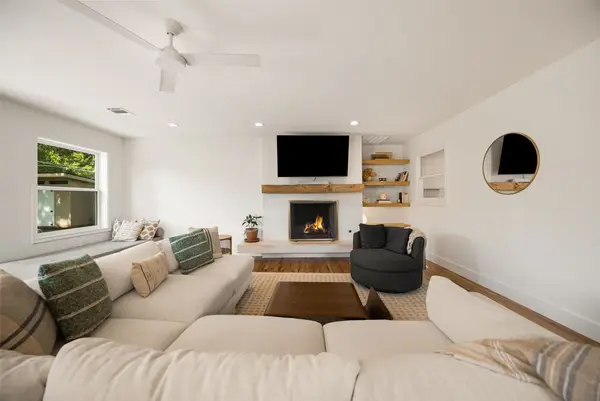 11207 Sinclair Avenue, Dallas, TX 75218