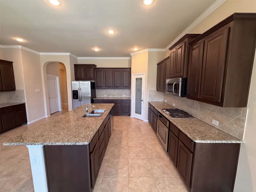 3912 Gennaker Drive, Denton, TX 76210 - #2