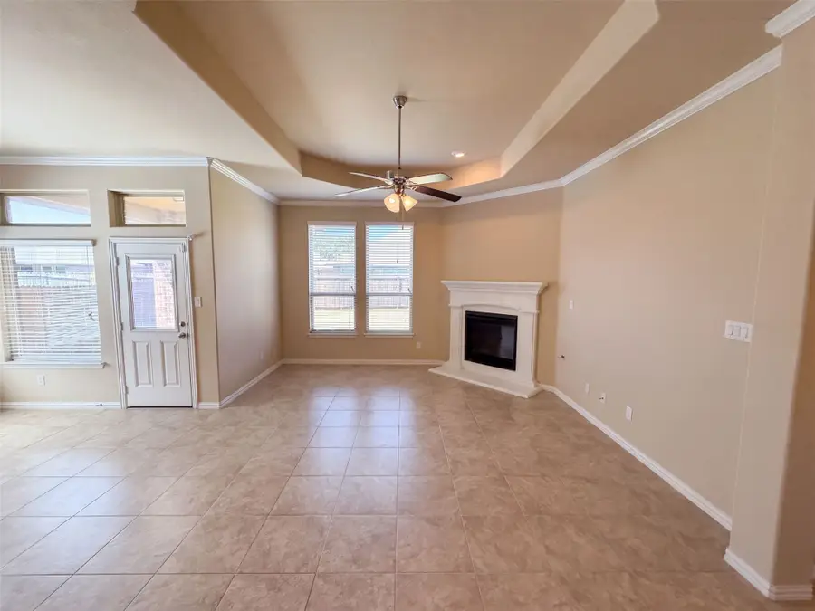 3912 Gennaker Drive, Denton, TX 76210 - #3
