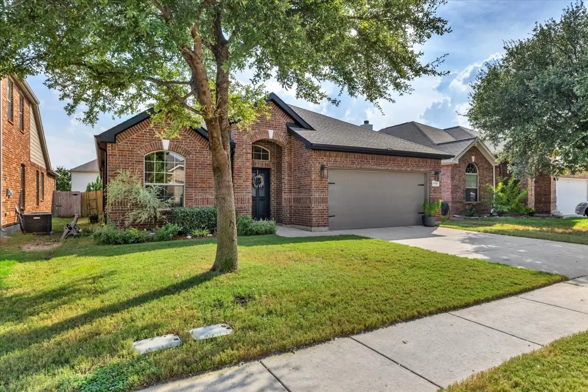 5728 Sapphire Pool Trail, Fort Worth, TX 76244 - #1