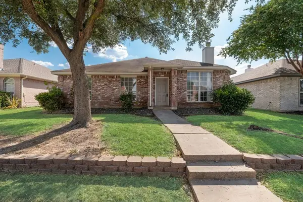 2729 Bent Brook Drive, Mesquite, TX 75181