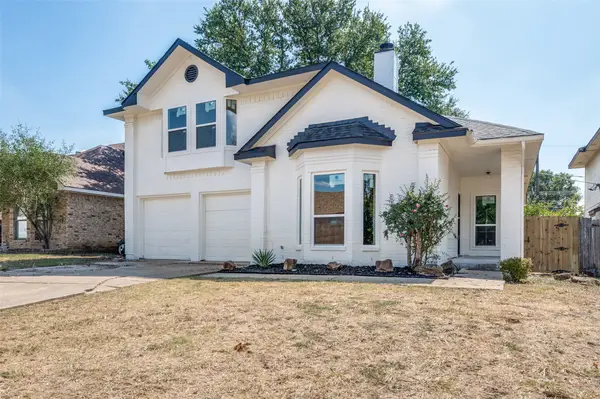 838 Cornfield Drive, Arlington, TX 76017