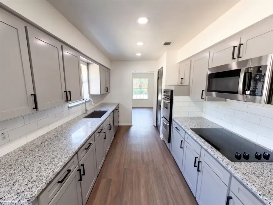 1329 Wellington Drive, Denton, TX 76209 - #2