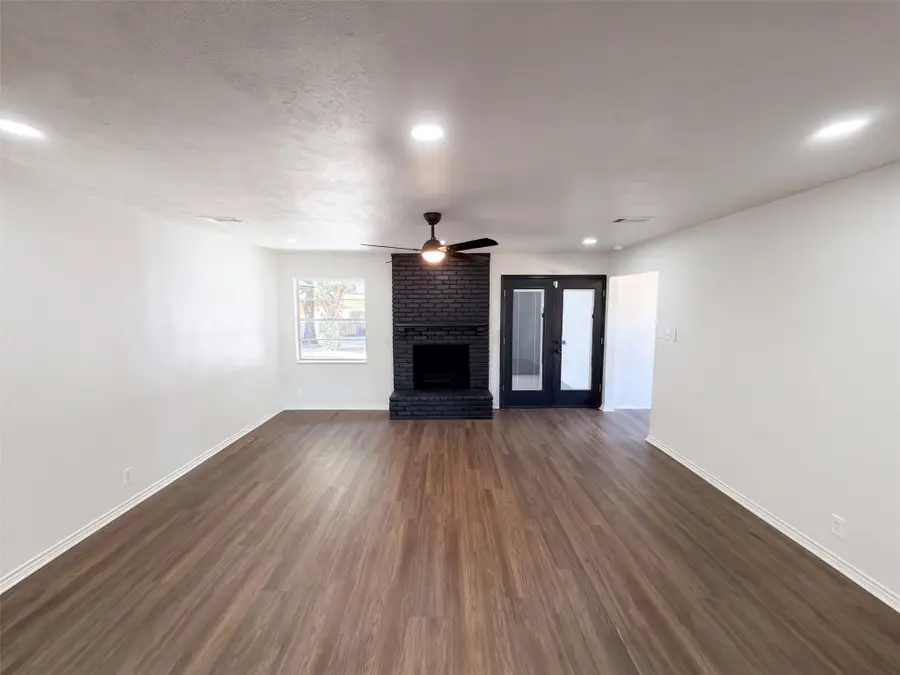 1329 Wellington Drive, Denton, TX 76209 - #3