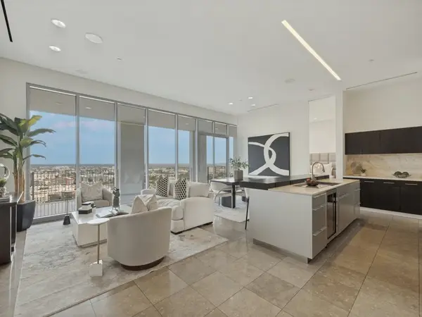 1717 Arts Plaza #1804, Dallas, TX 75201