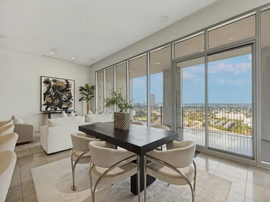 1717 Arts Plaza #1804, Dallas, TX 75201 - #3