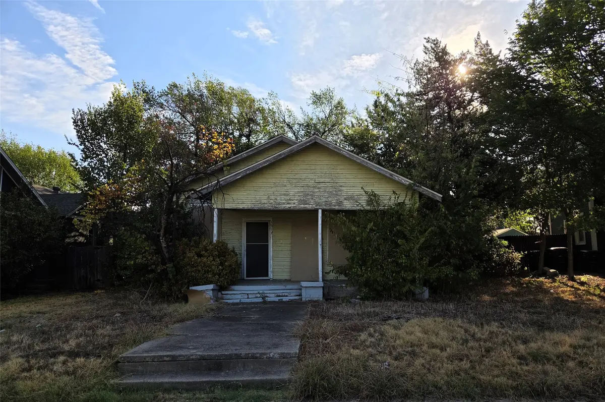 1517 Alston Avenue, Fort Worth, TX 76104 - #1