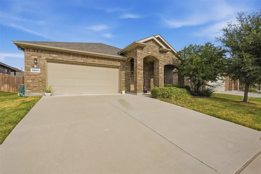 9024 Pearfield Road, Fort Worth, TX 76179 - #2