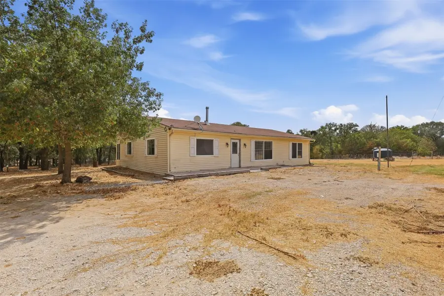 1005 Hickey Court, Granbury, TX 76049 - #3
