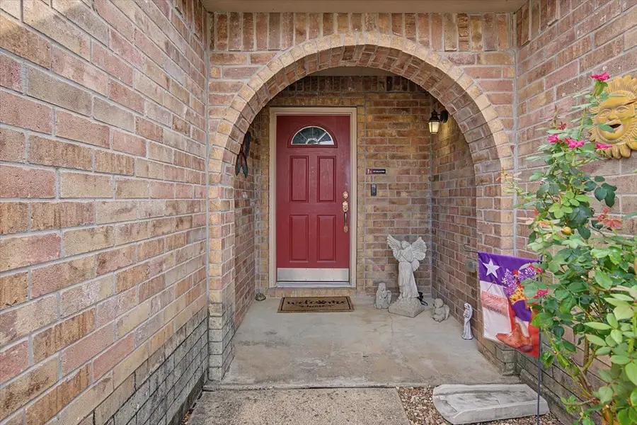 821 Green Heath Avenue, Fort Worth, TX 76120 - #3