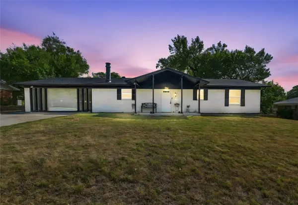 1404 Hillside Drive, Midlothian, TX 76065