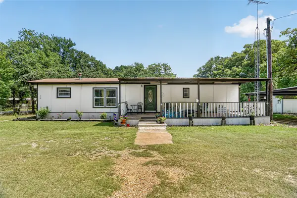 916 Fawn Drive, Granbury, TX 76049