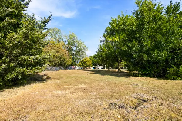 6802 Ermine Circle, Sachse, TX 75048