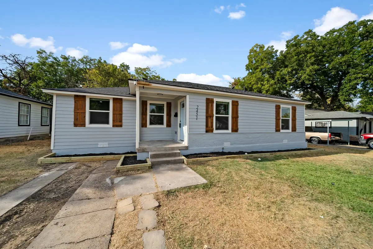 2451 Hudspeth Avenue, Dallas, TX 75216 - #1