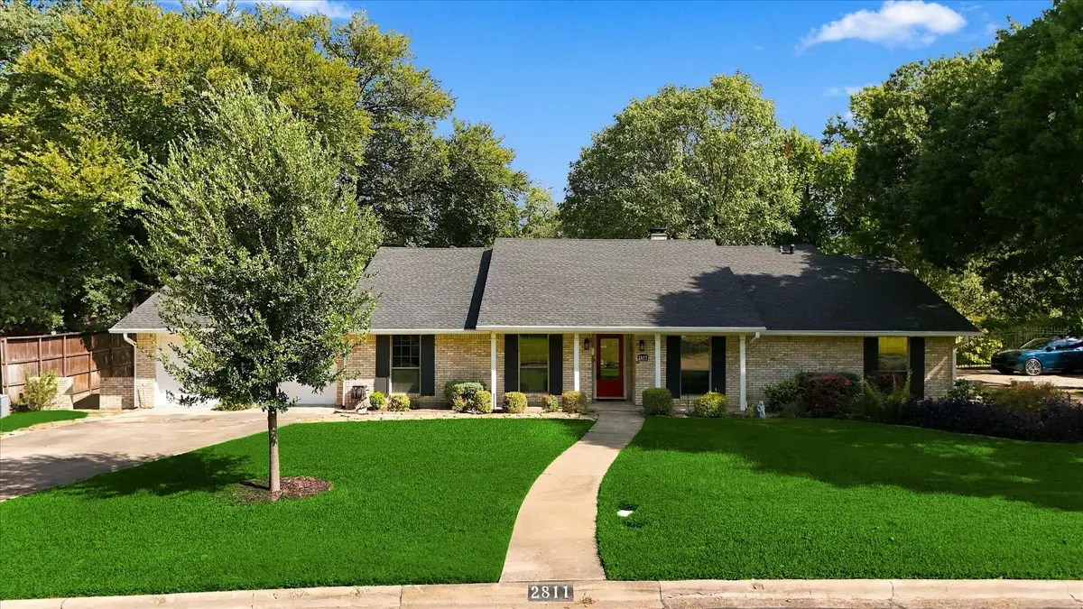 2811 Reedcroft Drive, Farmers Branch, TX 75234 - #1