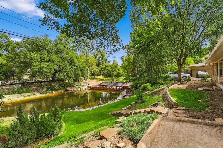 2811 Reedcroft Drive, Farmers Branch, TX 75234 - #3