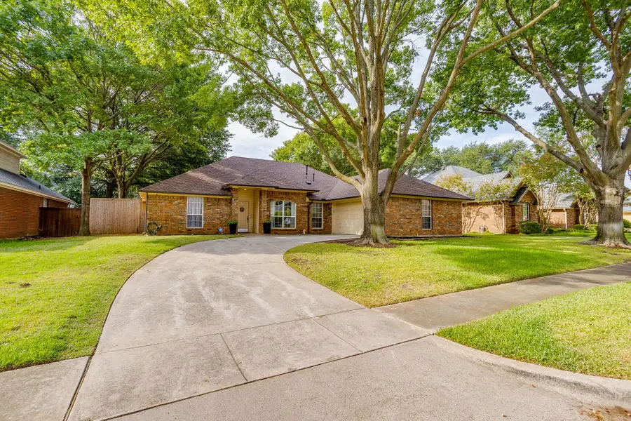 2637 Surrey Woods Road, Flower Mound, TX 75028 - #2