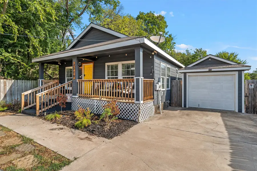 2220 S 2nd Street, Waco, TX 76706 - #3