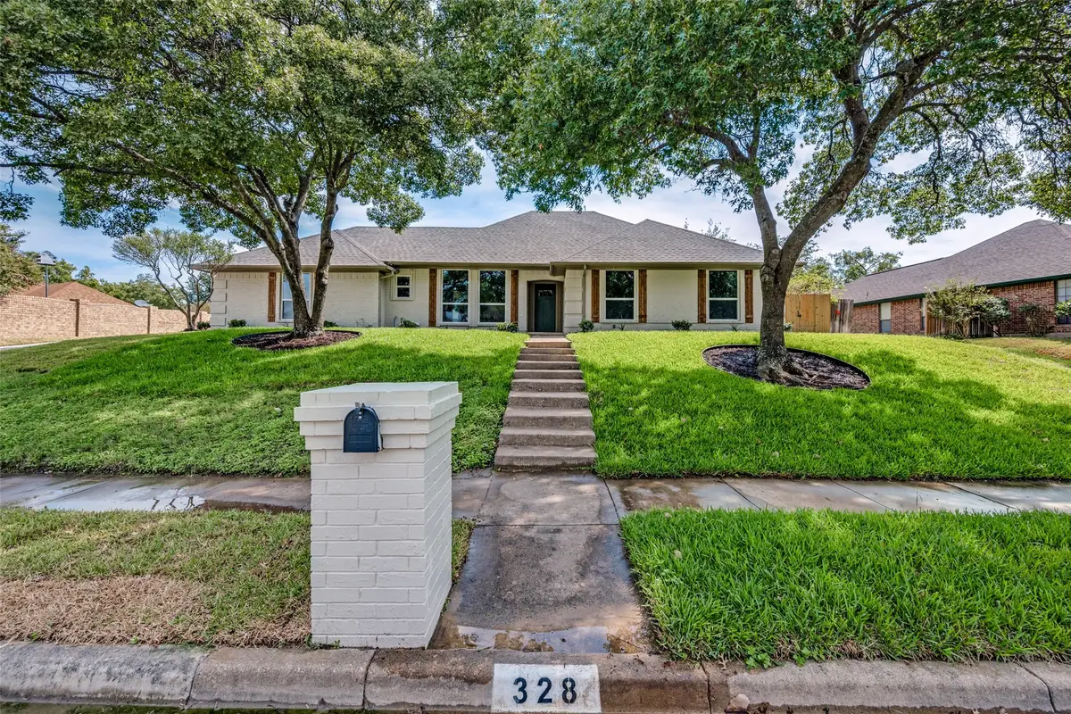 328 Sexton Lane, Benbrook, TX 76126 - #1