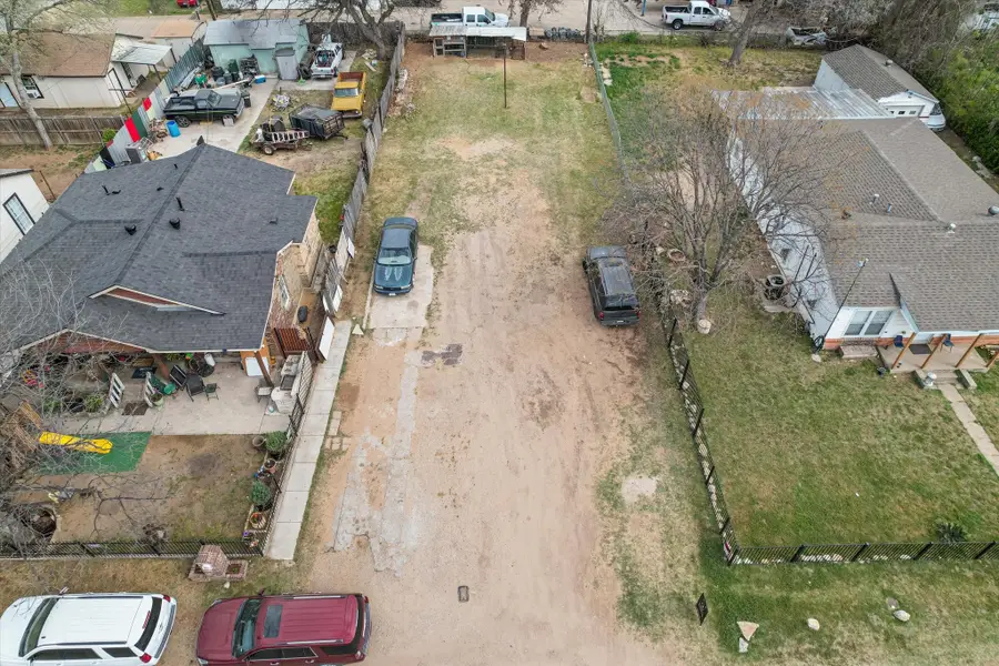 3825 Mercury Street, Haltom City, TX 76111 - #2