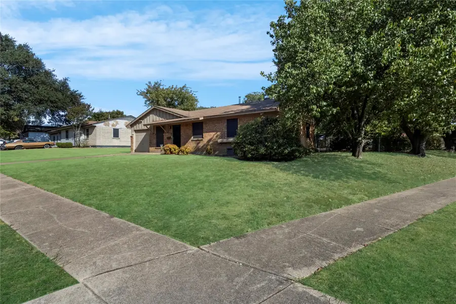 535 Thrush Avenue, Duncanville, TX 75116 - #2