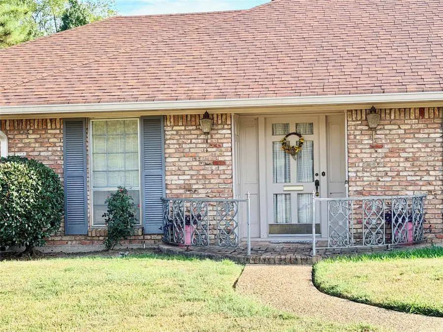 2735 Hoyte Drive, Shreveport, LA 71118 - #3