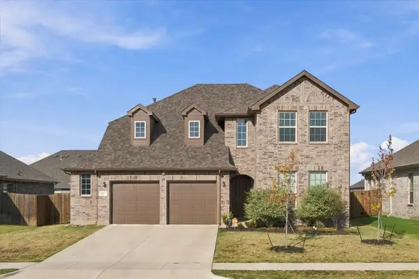 417 Burrow Drive, Waxahachie, TX 75167