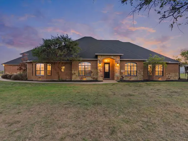 6205 High Meadows Drive, Krum, TX 76249