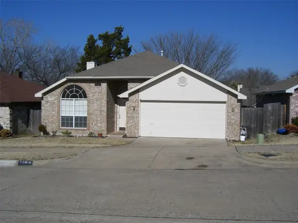 1104 Parker Court, Cedar Hill, TX 75104