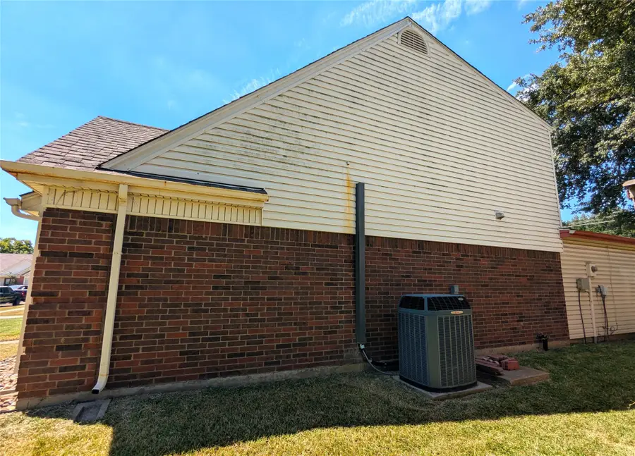 2109 Country Dell Drive, Garland, TX 75040 - #3