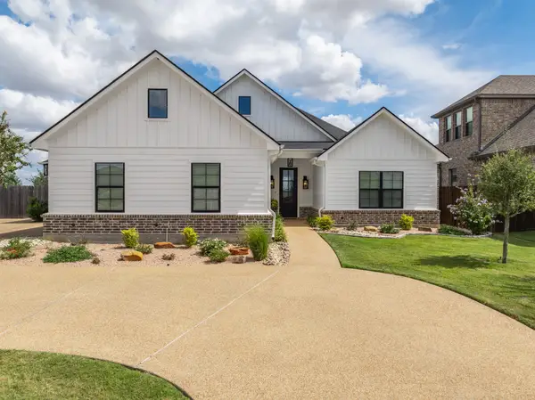 2108 Stinson Court, Lorena, TX 76655
