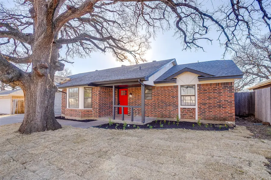 2421 Meadow View, Bedford, TX 76021 - #2