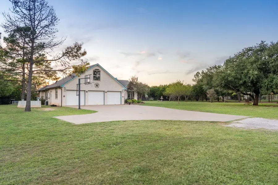 9024 S Highway 174, Rio Vista, TX 76093 - #3