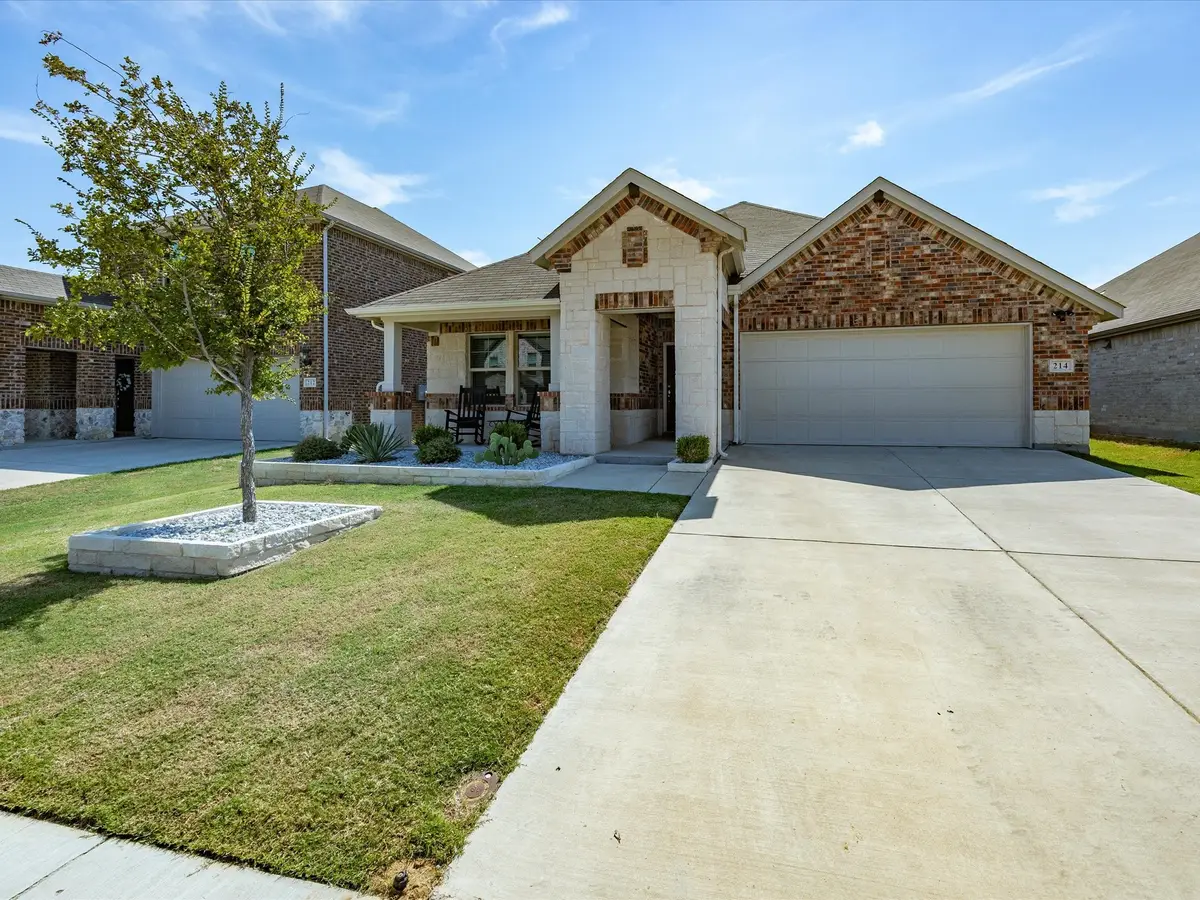 214 Luna Lane, Lake Dallas, TX 75065 - #1