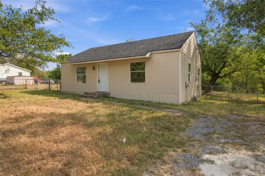 1504 S Travis Avenue, Denison, TX 75021 - #3
