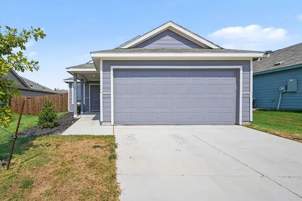 11722 Glorietta Road, Rhome, TX 76078