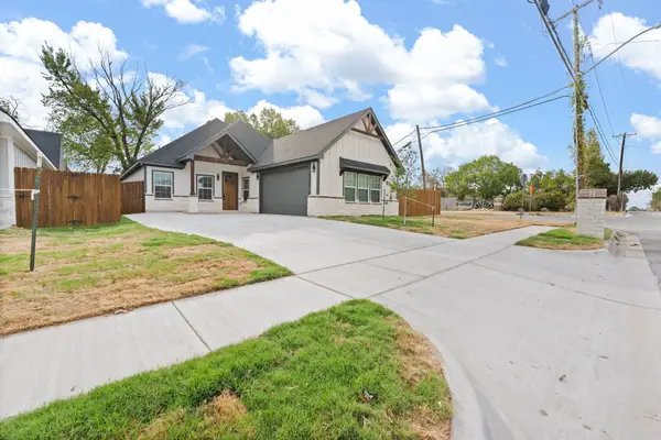 813 Tierney Road, Fort Worth, TX 76112