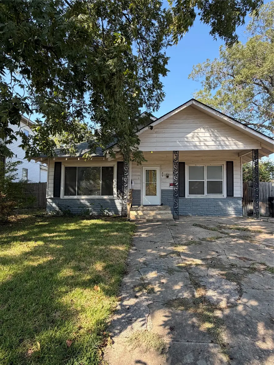619 W Owing Street, Denison, TX 75020 - #2