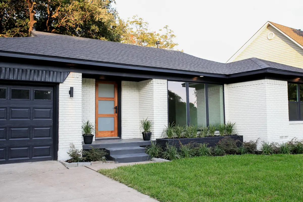 816 Kirkwood Drive, Dallas, TX 75218 - #1
