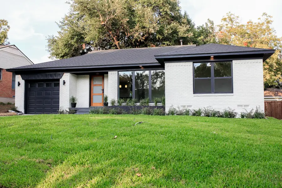 816 Kirkwood Drive, Dallas, TX 75218 - #3