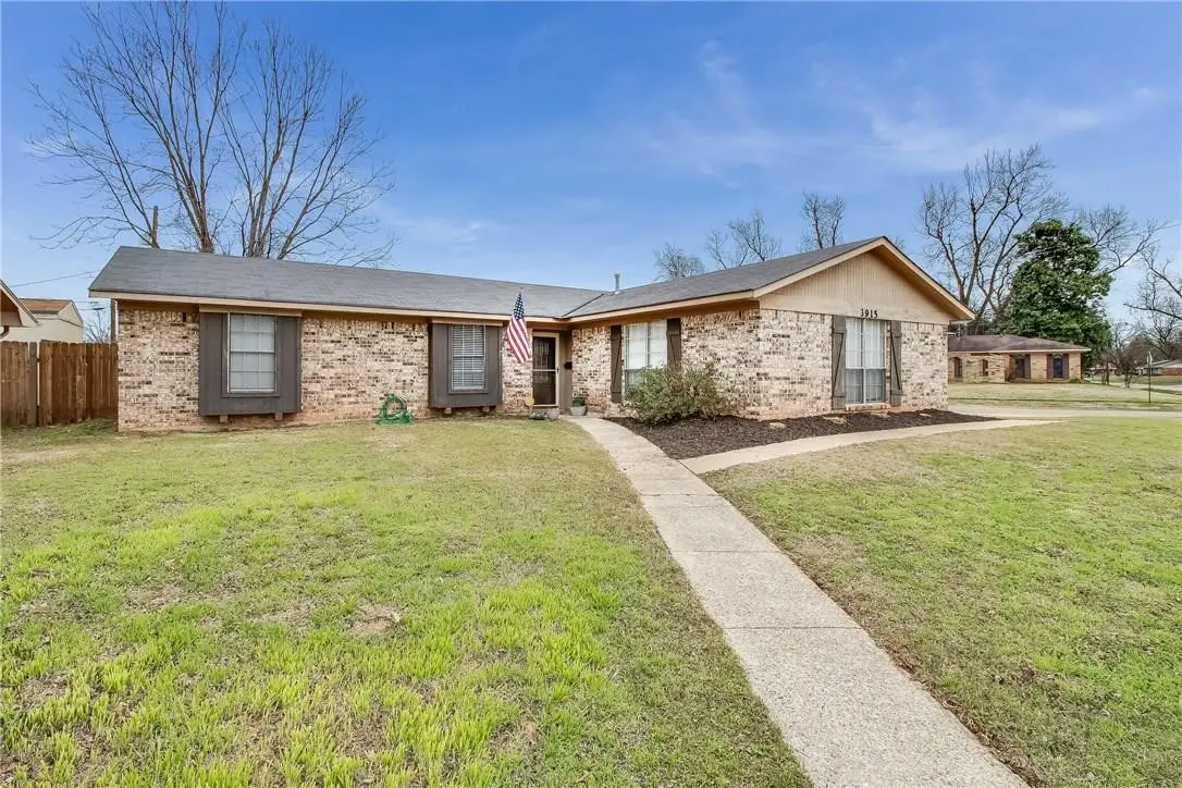 3915 Parkway Drive, Bossier City, LA 71112 - #1