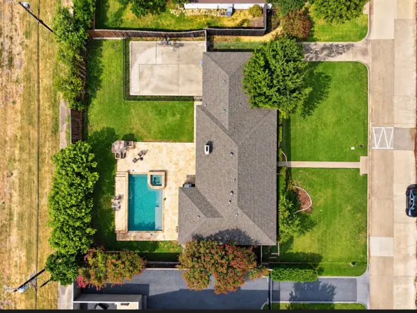12315 Quincy Lane, Dallas, TX 75230