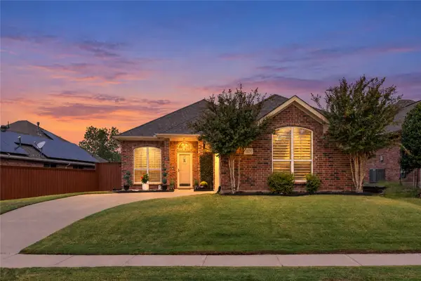 1829 Melton Drive, Carrollton, TX 75010