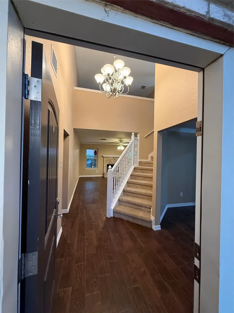 916 Pennsylvania Drive, Saginaw, TX 76131 - #2