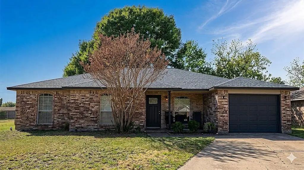 208 Tejas Drive, Glenn Heights, TX 75154 - #1