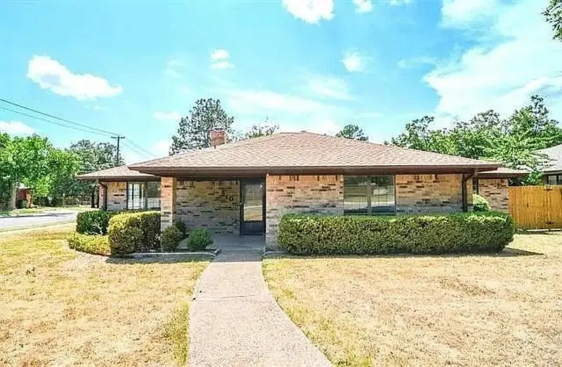910 N Lydia Street, Stephenville, TX 76401 - #1
