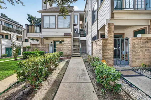 2311 Balsam Drive #H213, Arlington, TX 76006