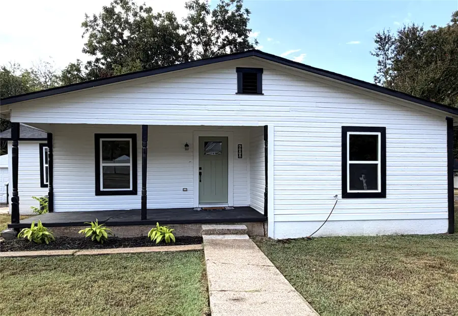 600 Scurlock Street, Grandview, TX 76050 - #2