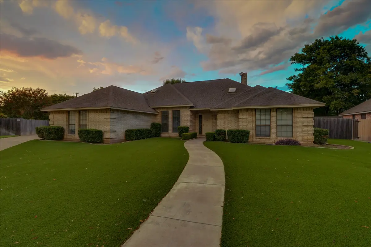 8240 Saddlebrook Drive, Benbrook, TX 76116 - #1